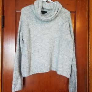 h&m turtleneck cropped sweater